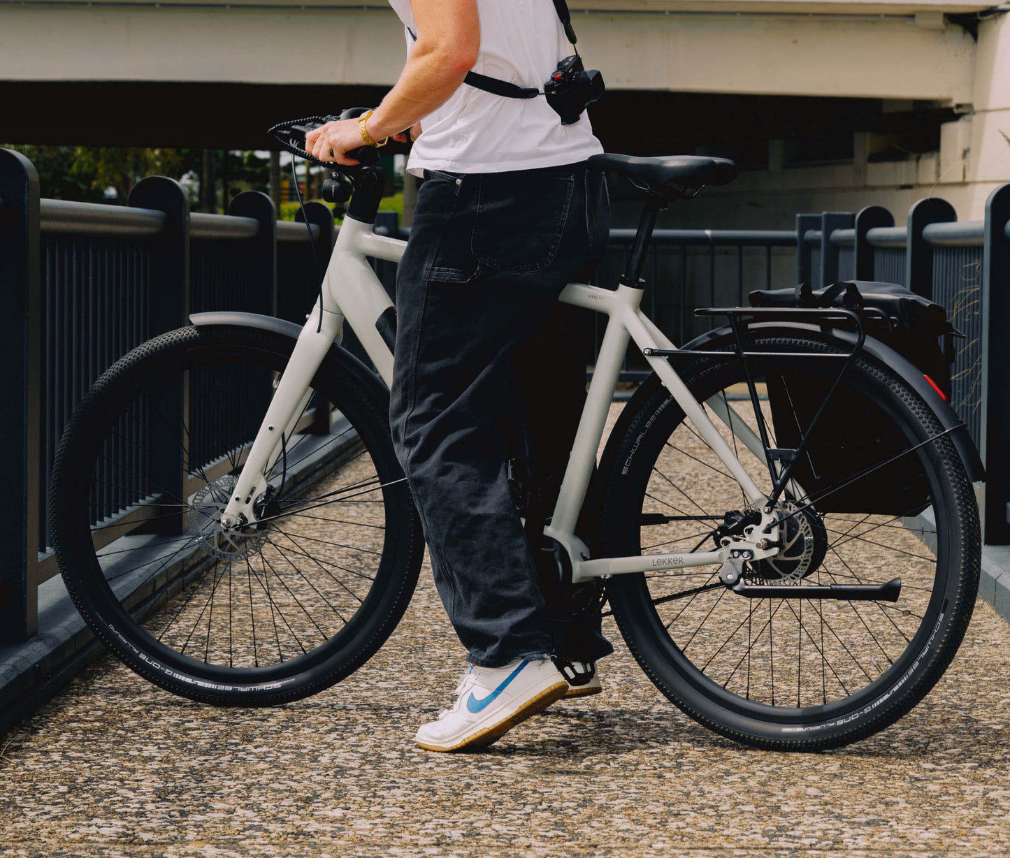 Ams_GTS_Alpine White_3